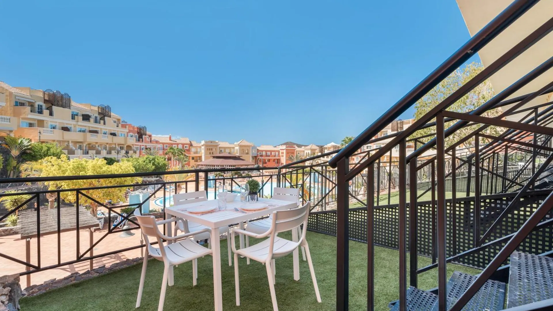 Apartament Granada Park S01B Arona