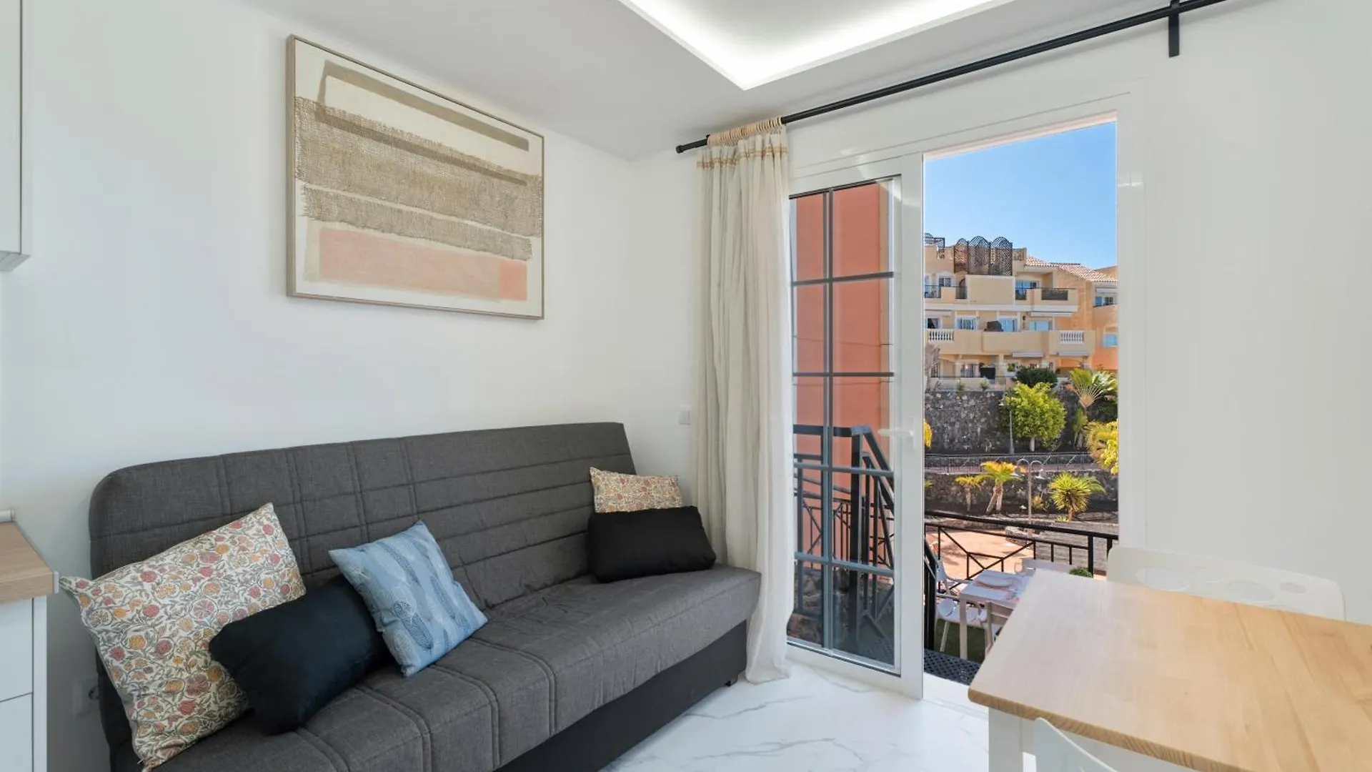 Granada Park S01B Appartement Arona  Spanje