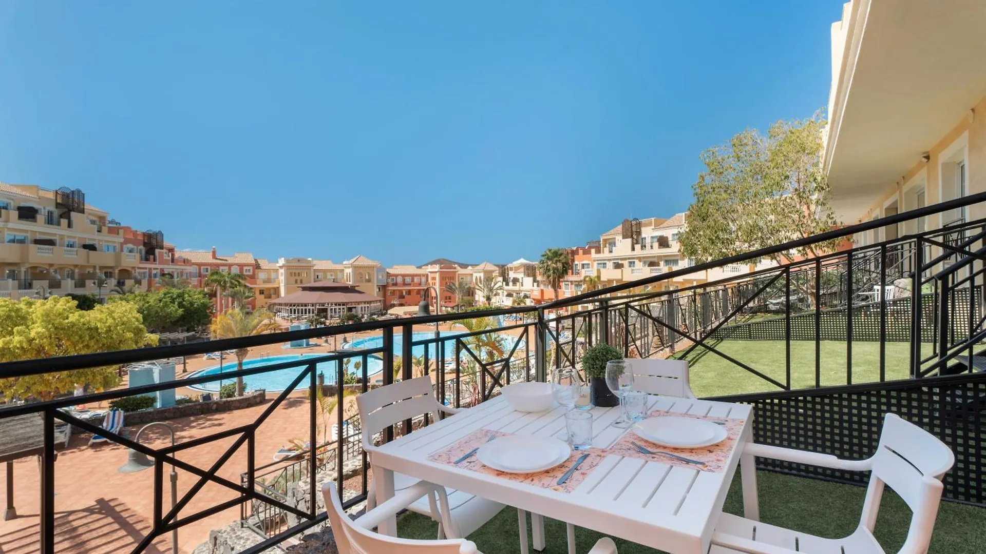 Apartament Granada Park S01B Arona